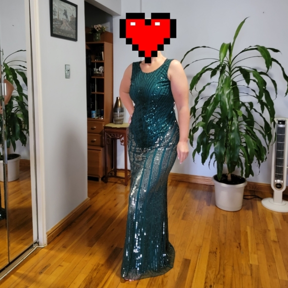 LUSH BY JASZ COUTURE Green Gown Evening Pageant Dress sz 12 - Picture 12 of 13